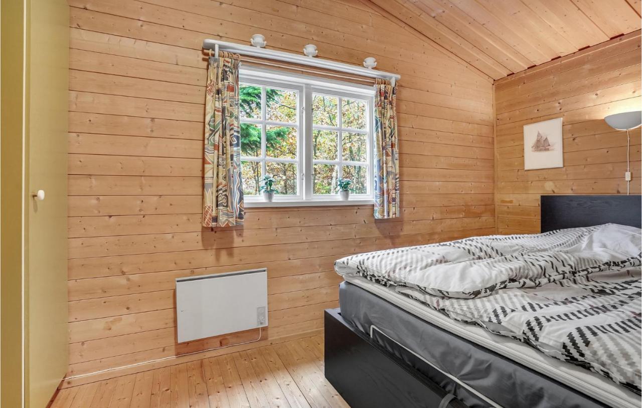 3 Bedroom Cozy Home In Borkop Exterior photo
