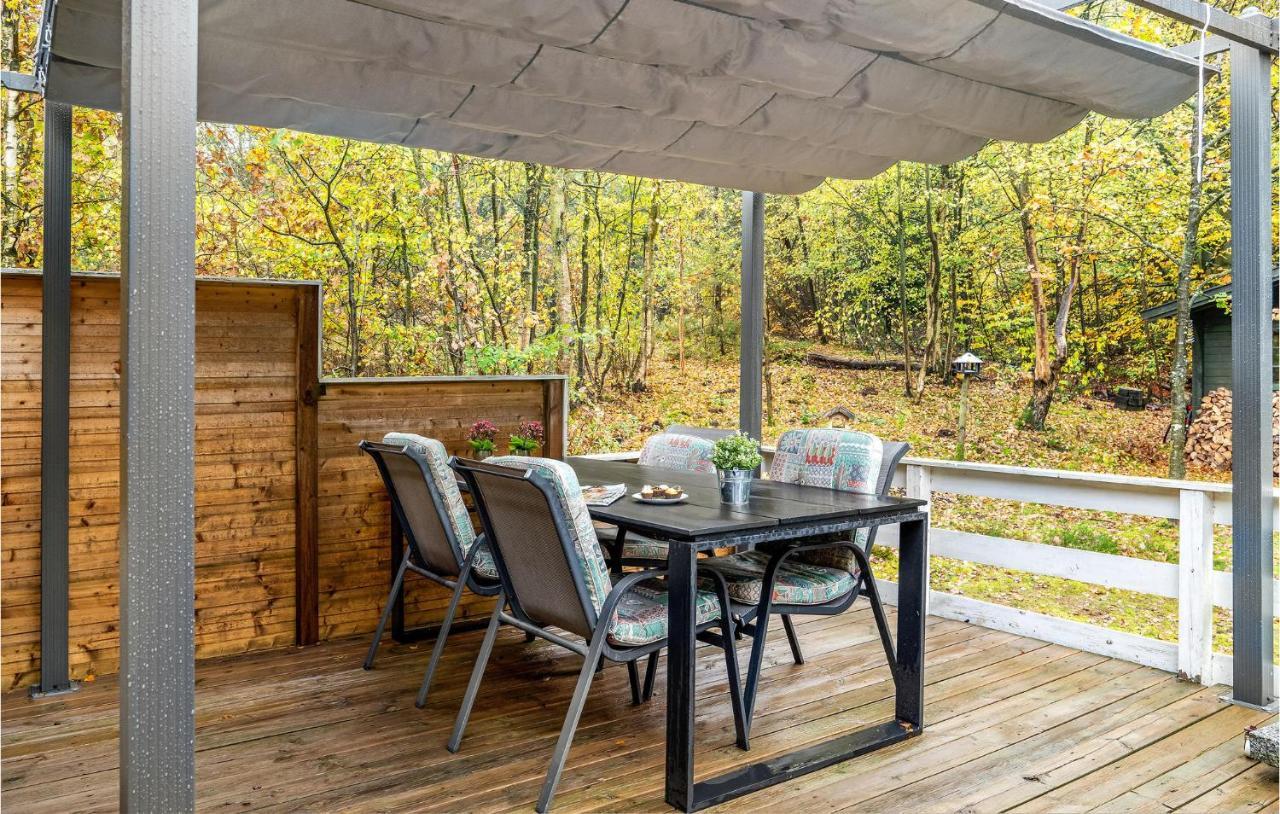 3 Bedroom Cozy Home In Borkop Exterior photo